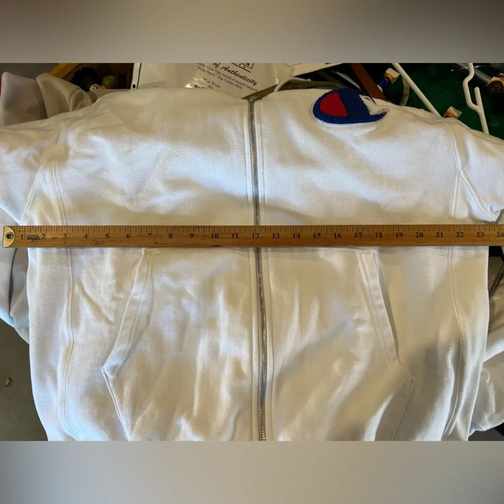 Champion White Full Zippered Pocket Hoodie, Size Large - Picture 7 of 8